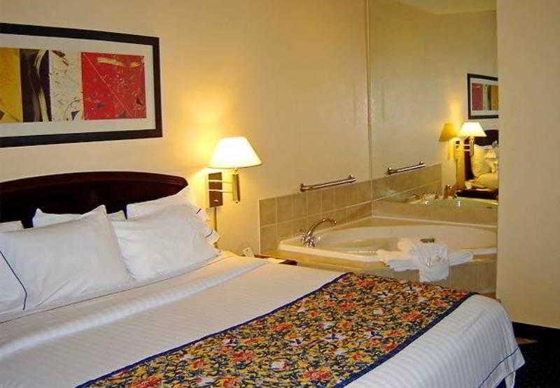 Courtyard By Marriott Oklahoma City Northwest Camera foto