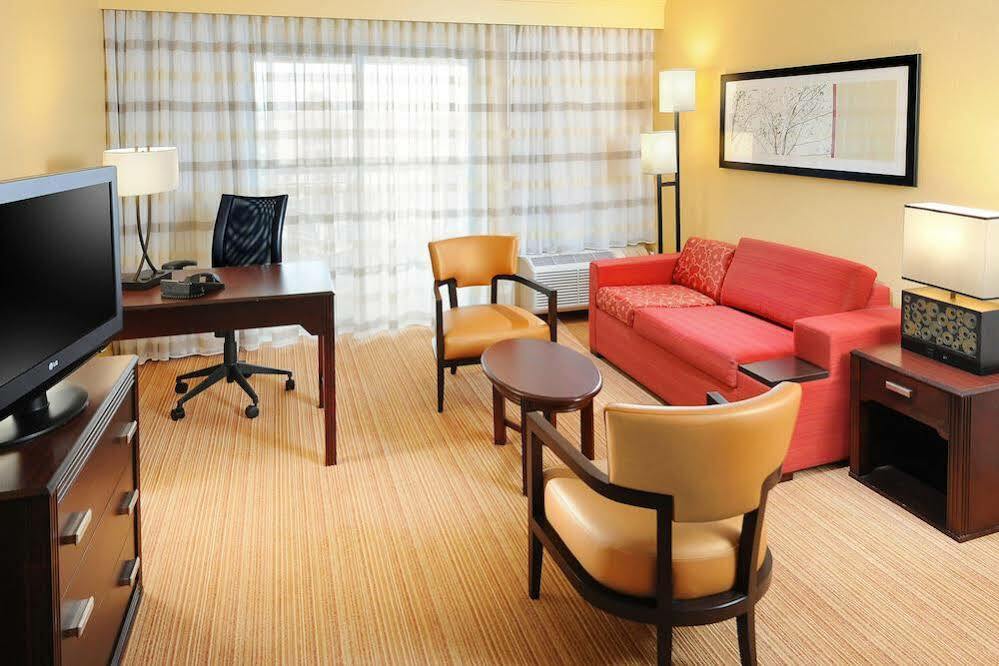 Courtyard By Marriott Oklahoma City Northwest Esterno foto