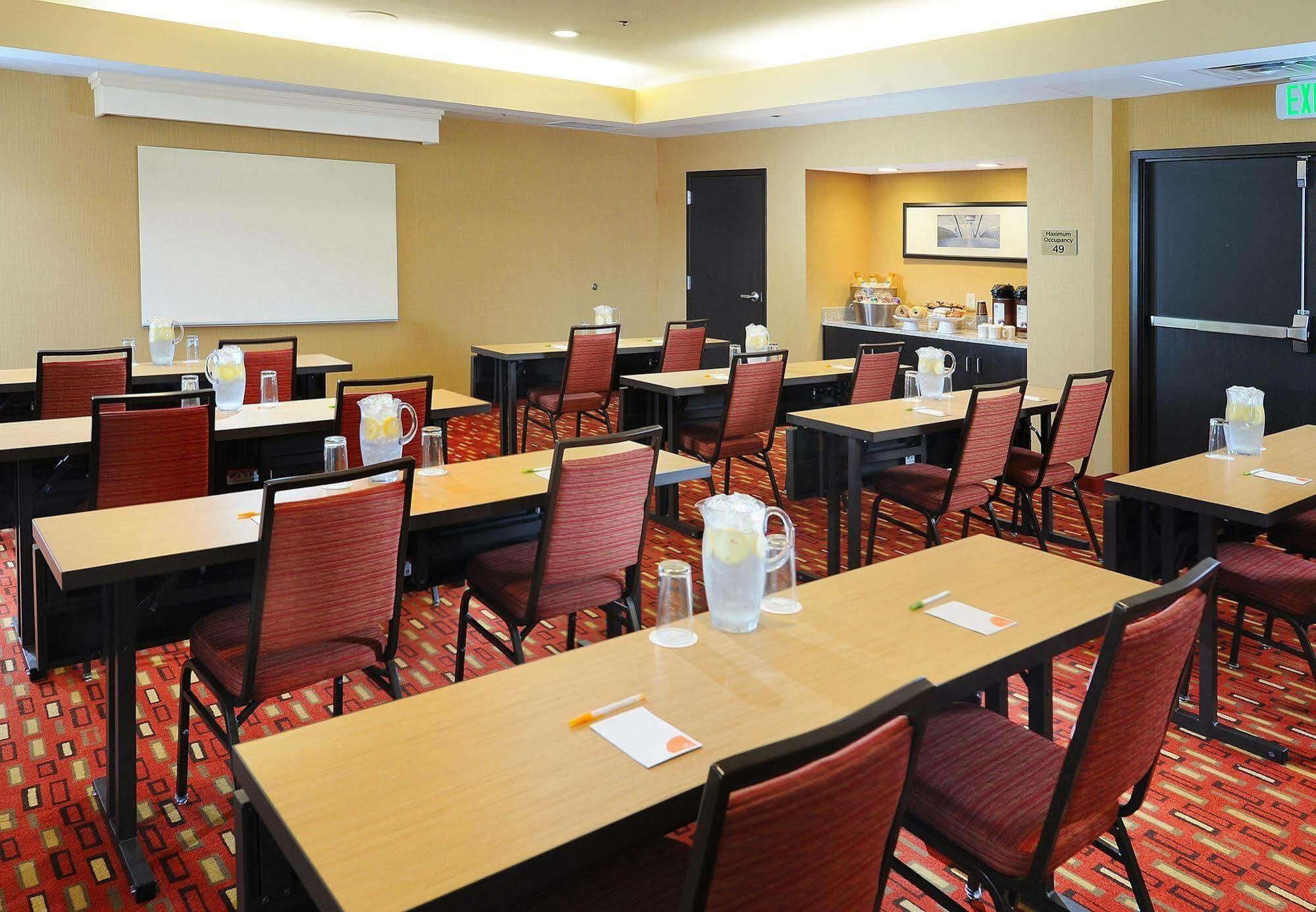 Courtyard By Marriott Oklahoma City Northwest Esterno foto